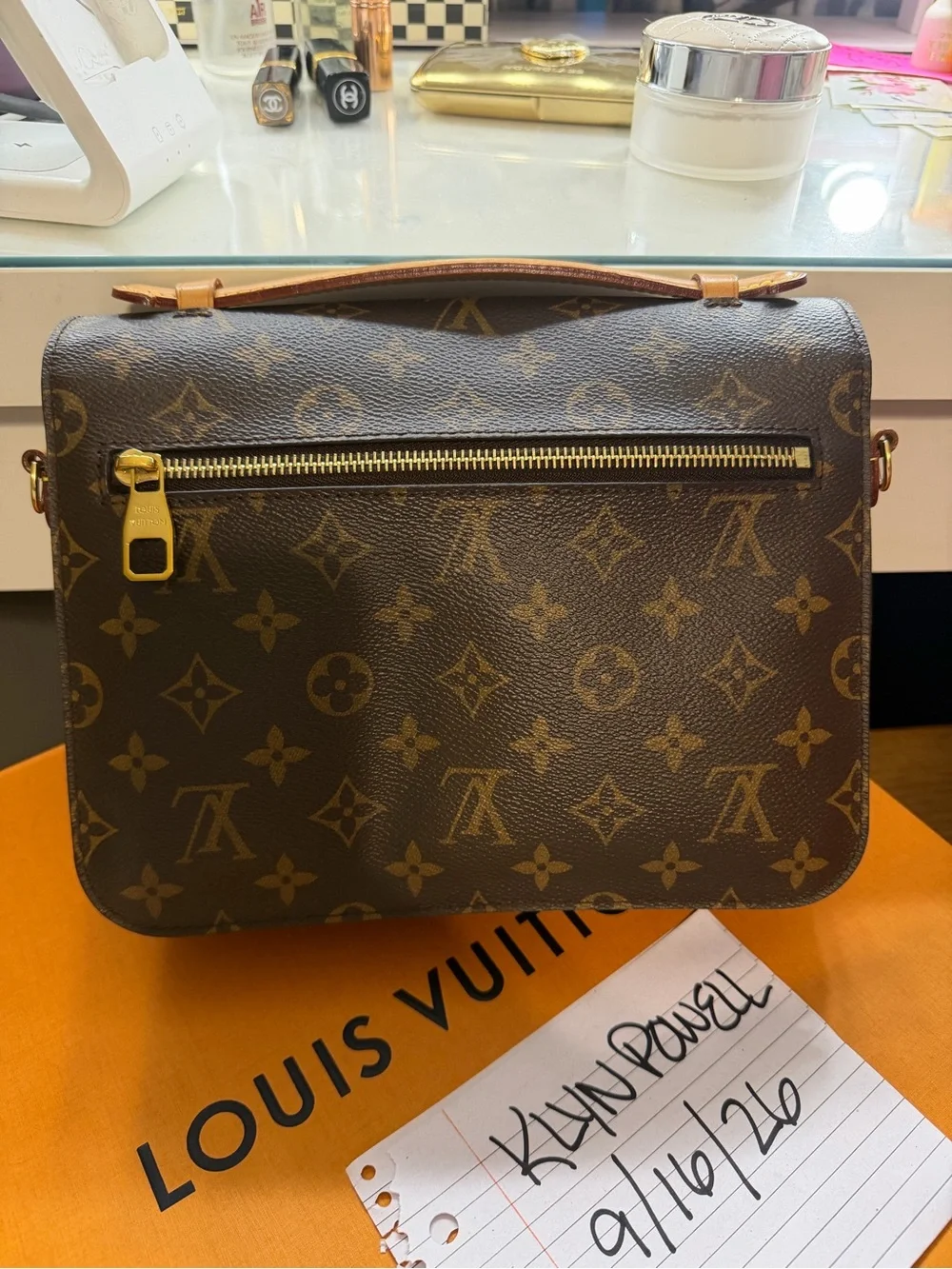 Louis Vuitton Pochette Métis